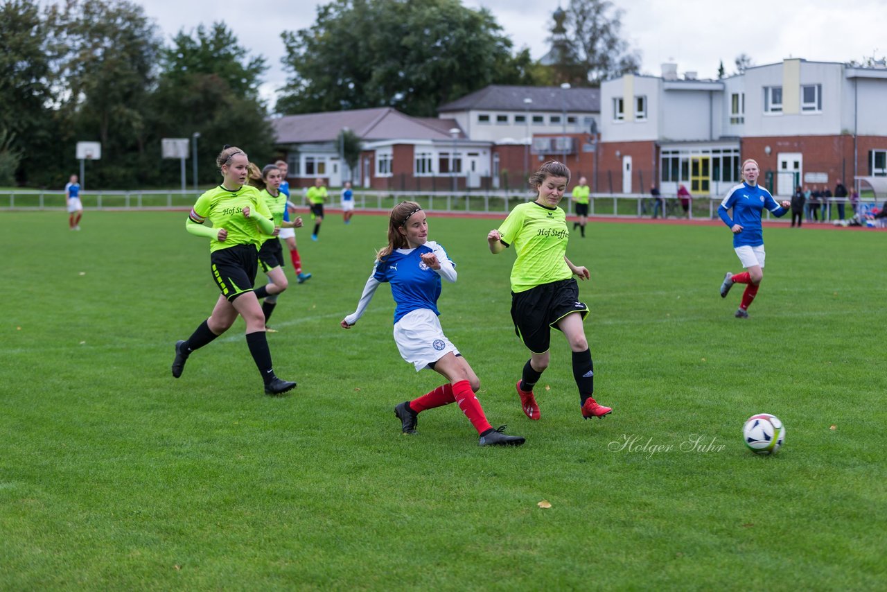 Bild 228 - B-Juniorinnen TSV Schoenberg - Holstein Kiel : Ergebnis: 0:23